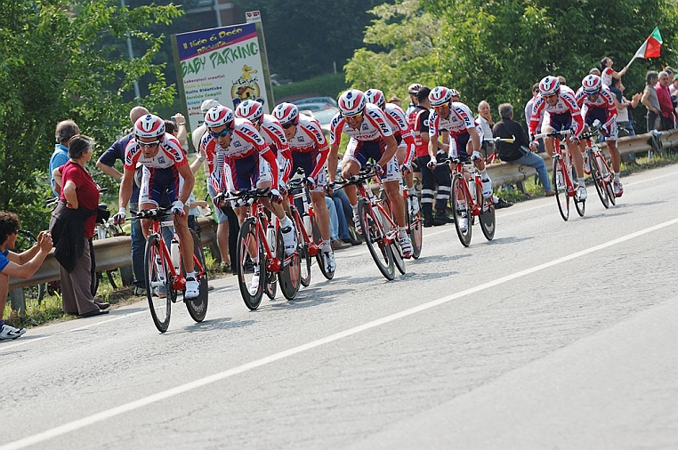 DSC_1051.jpg - KATUSHA di Pavel Brutt e Danilo Di Luca - 20^ 22:03