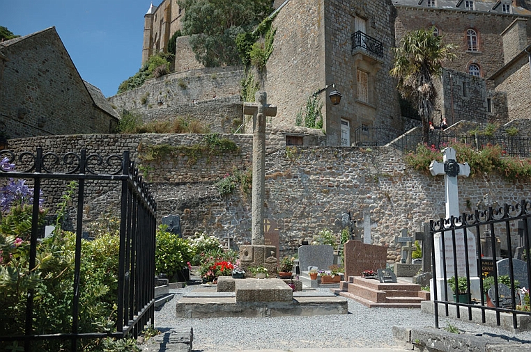 39-DSC_5654.jpg - Il cimitero.