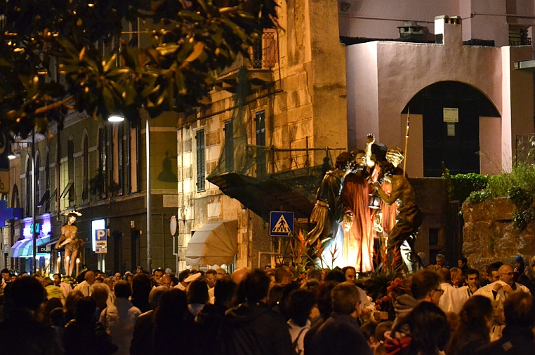 10-DSC_0019.jpg - IL BACIO DI GIUDA seguito da CRISTO LEGATO AL PALO.