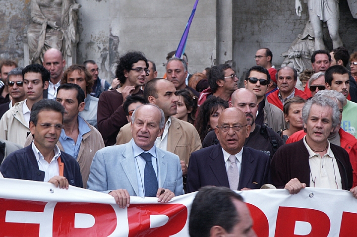 IMAG1828.jpg - Tommaso Sodano, Fausto Bertinotti, Sandro Curzi e Gigi Malabarba